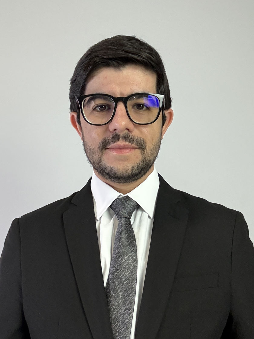 Fernandes Junior, advogado responsável pelo Fernandes Jr Advocacia